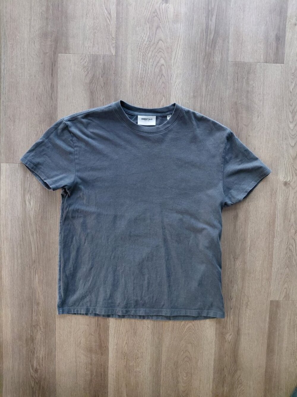 Essentials Fear of God T-Shirt | Men's XS / Fits Small | 100% Cotton | Dark Grey